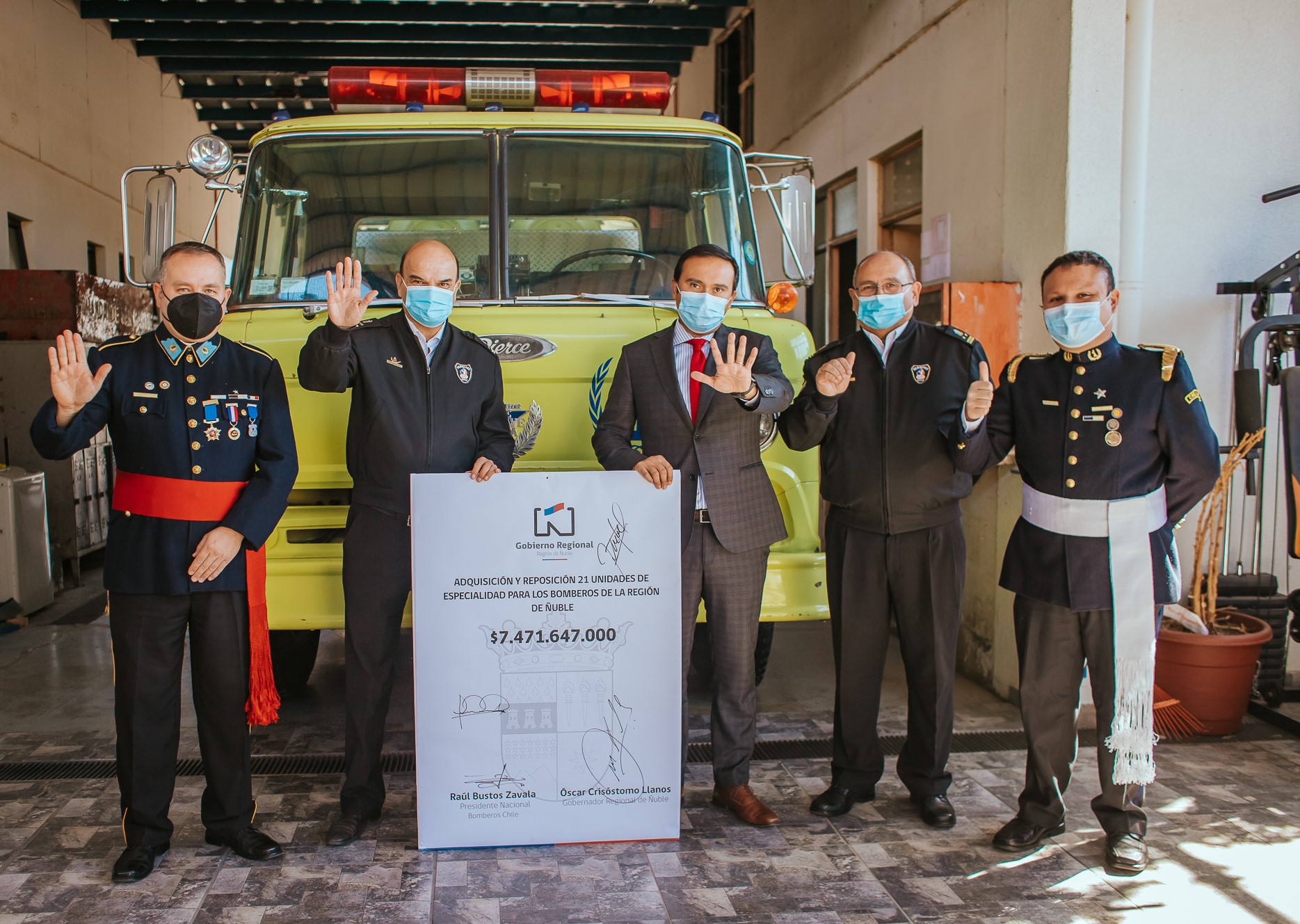 llegó el día: gobierno regional y bomberos de chile firman convenio para la compra de 21 carros bomba para las comunas de ñuble