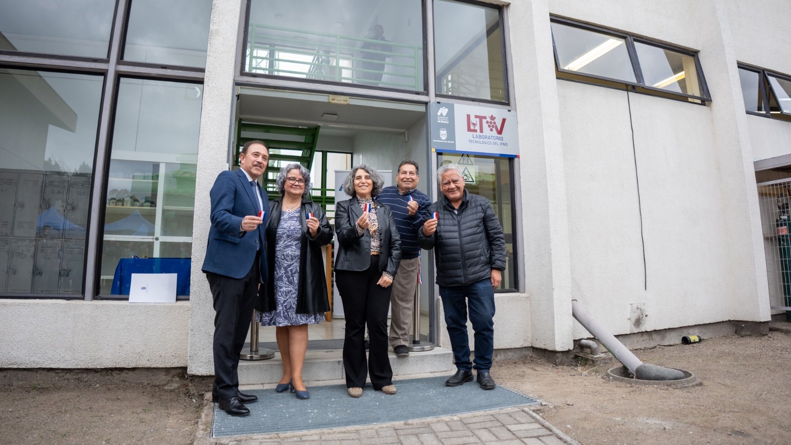 Gobierno Regional y UBB inauguran primer Laboratorio Tecnológico del Vino de la Región de Ñuble