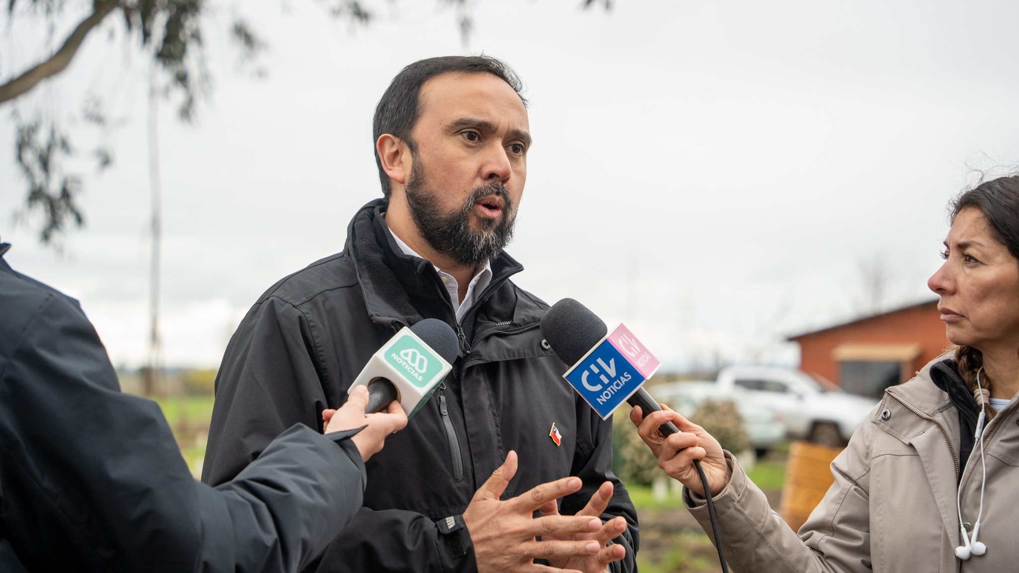 Gobernador Crisóstomo hace un llamado directo al Presidente Kast para activar el 2% constitucional ante catástrofe por lluvias
