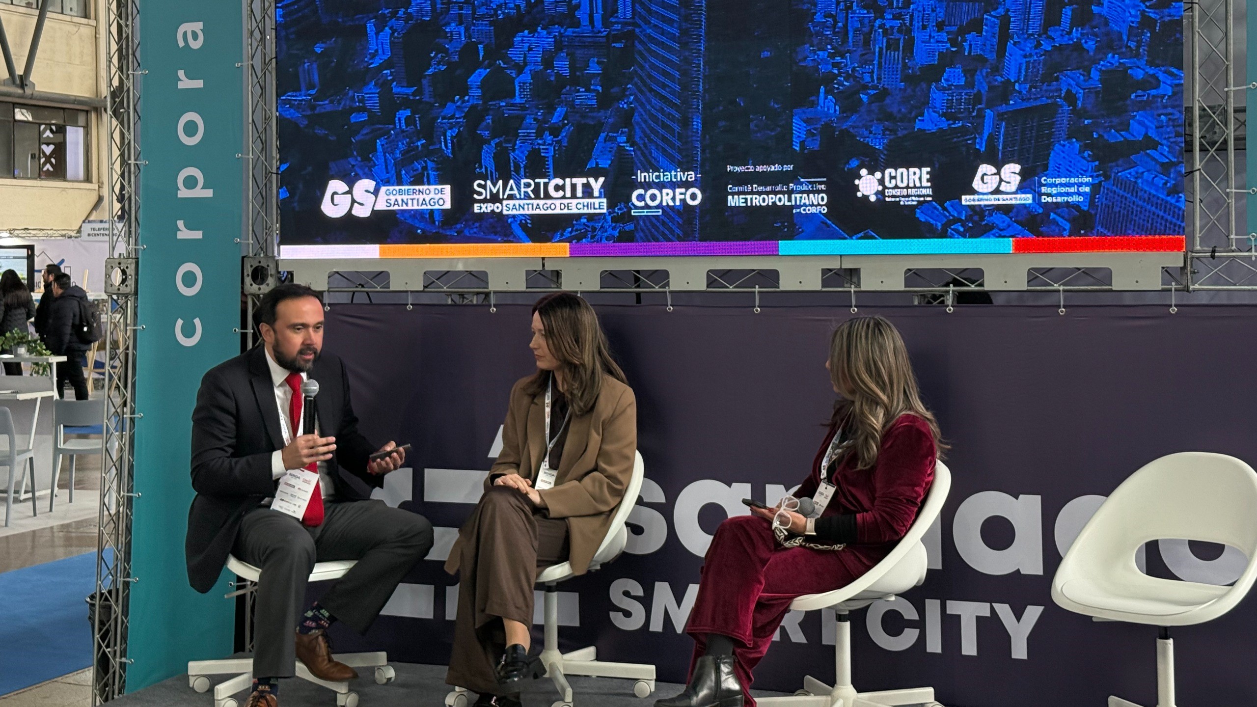 Gobernador Crisóstomo expone estrategia de “territorio inteligente” para Ñuble en Smart City Expo Santiago 2026